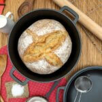 Knuspriges Brot im Dutch Oven backen