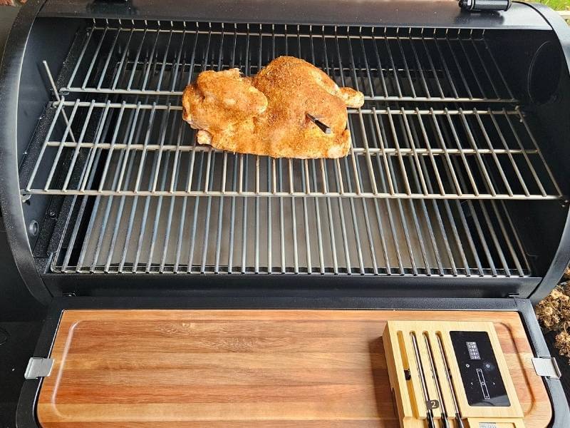 Smoked Hähnchen im Flint Pelletsmoker